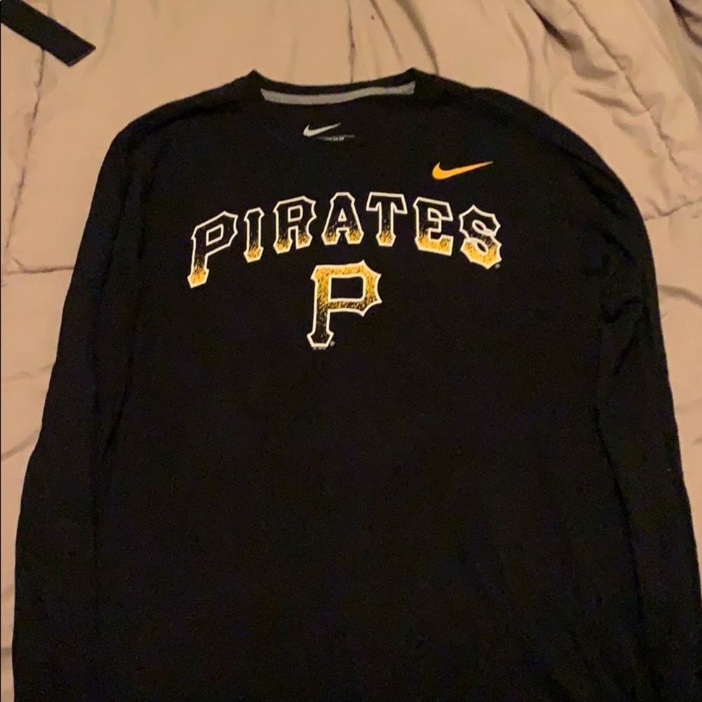 Nike Tee